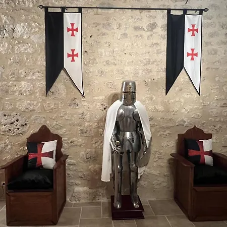 Le Relais Des Chevaliers 