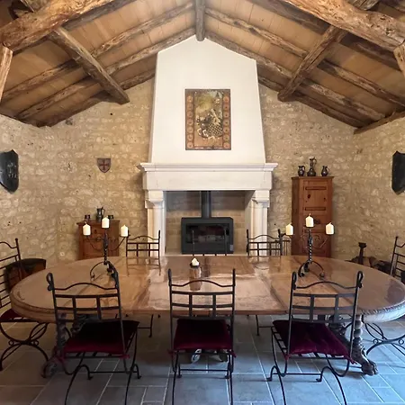 Le Relais Des Chevaliers 