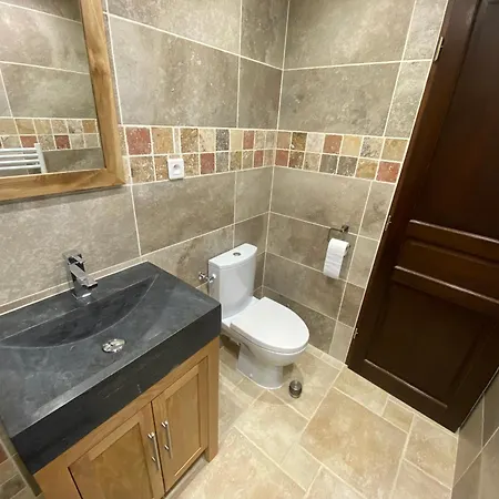 Oda ve Kahvaltı Le Relais Des Chevaliers 